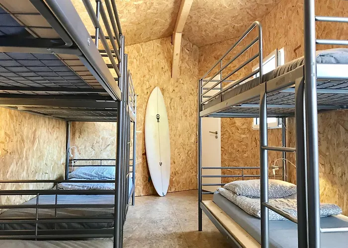 Vandrarhem Koala Surf House, En Bord D'ocean, Planches De Surf Et Skates A Disposition *