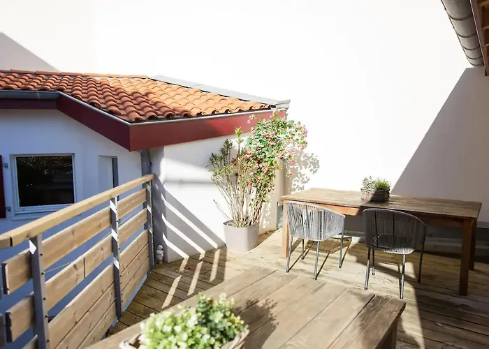 Koala Surf House, En Bord D'ocean, Planches De Surf Et Skates A Disposition