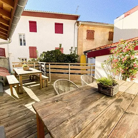 Koala Surf House, En Bord D'ocean, Planches De Surf Et Skates A Disposition *
