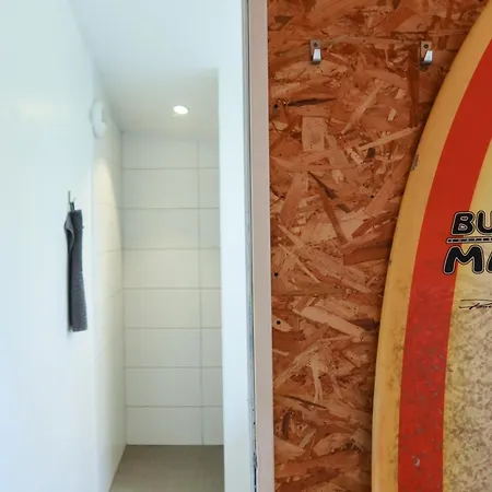 Koala Surf House, En Bord D'ocean, Planches De Surf Et Skates A Disposition 호스텔 *