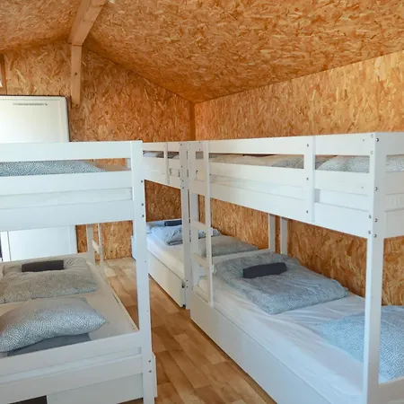 호스텔 Koala Surf House, En Bord D'ocean, Planches De Surf Et Skates A Disposition *