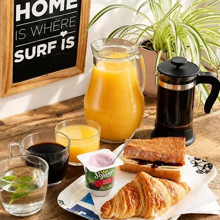 Koala Surf House, En Bord D'ocean, Planches De Surf Et Skates A Disposition 호스텔